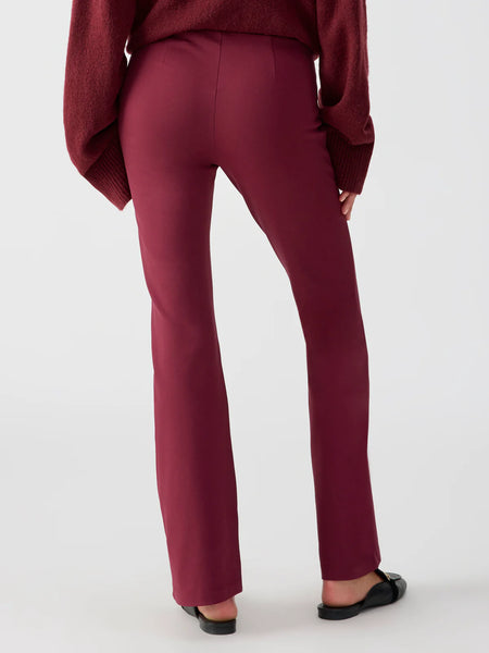 Lana Flare - Sugar Pum