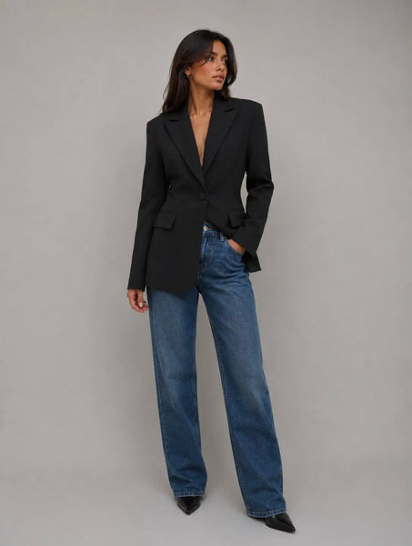 The Luxe Neutral
Sculpted Blazer