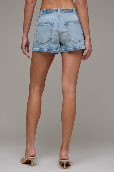 Medium Wash Waistband Detailed High Rise Shorts