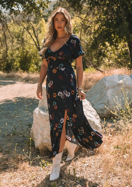 Lily’s Floral Maxi Dress