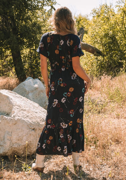 Lily’s Floral Maxi Dress